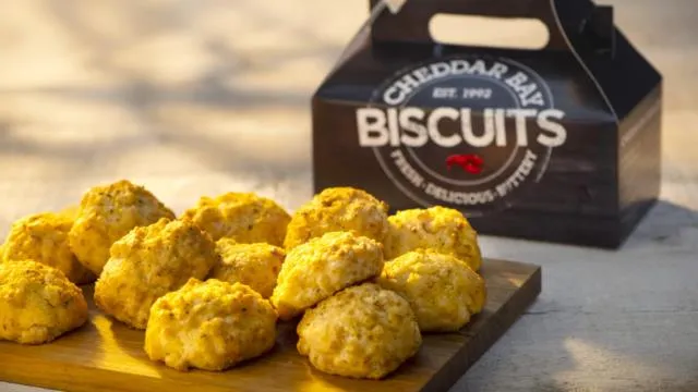 Biscuits & extras