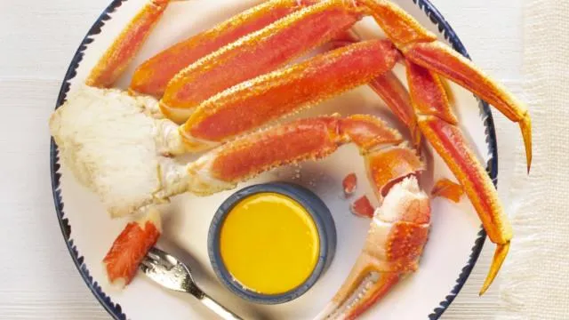 Snow Crab Legs (1/2 lb.)
