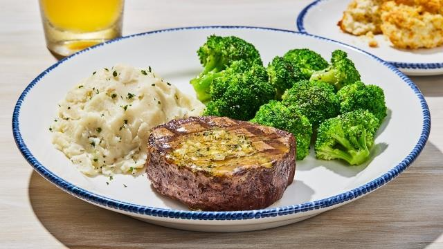 New! Garlic Lover's 7 oz. Sirloin